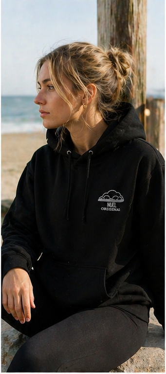 Nuel Essential Hoodie